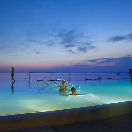 Aminess Maravea Mobile Homes 4* Dajla