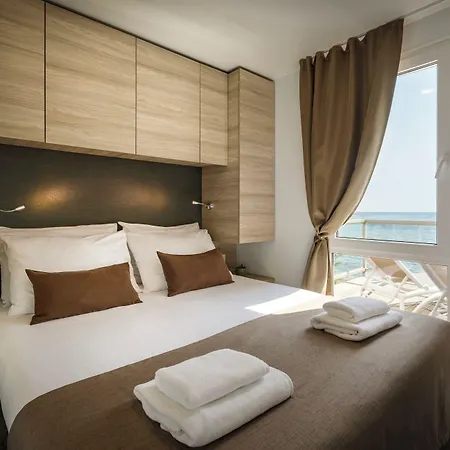 Aminess Maravea Mobile Homes 4* Dajla